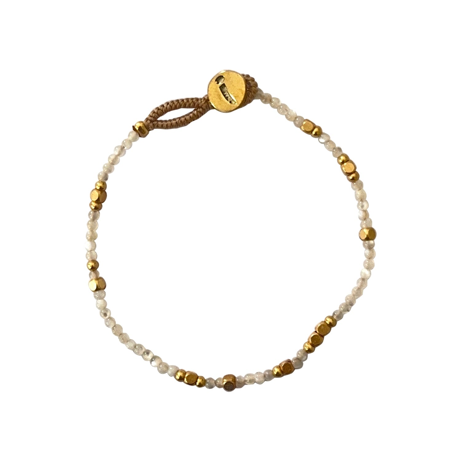 Lulu Liv Bracelet with semi-precious stones and gold-plated beads, adjustable size, elegant design