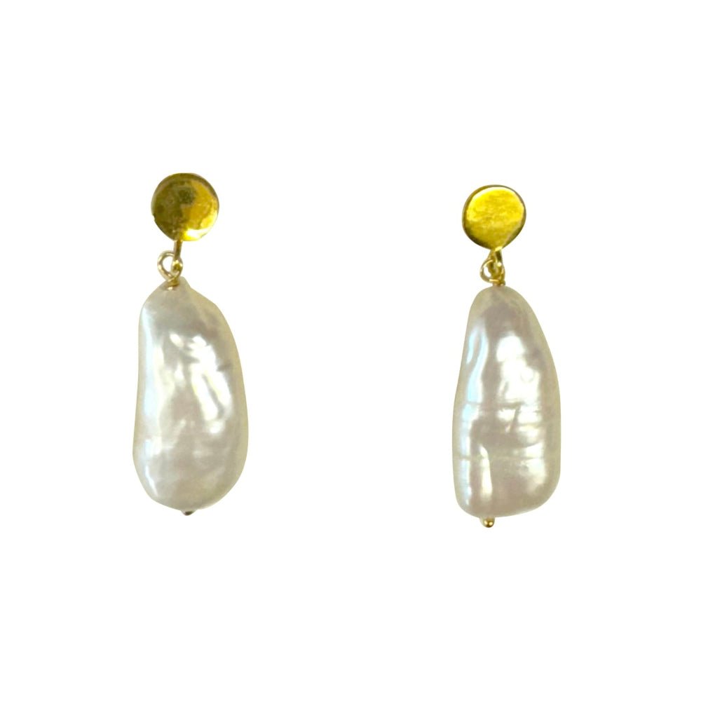 Classic freshwater pearl stud earrings with silver gold plated finish – handmade